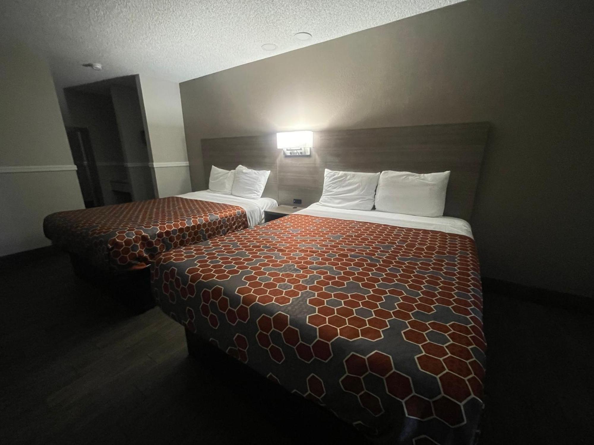 Simplestay Suites - Downtown ซานเบอร์นาร์ดิโน ภายนอก รูปภาพ